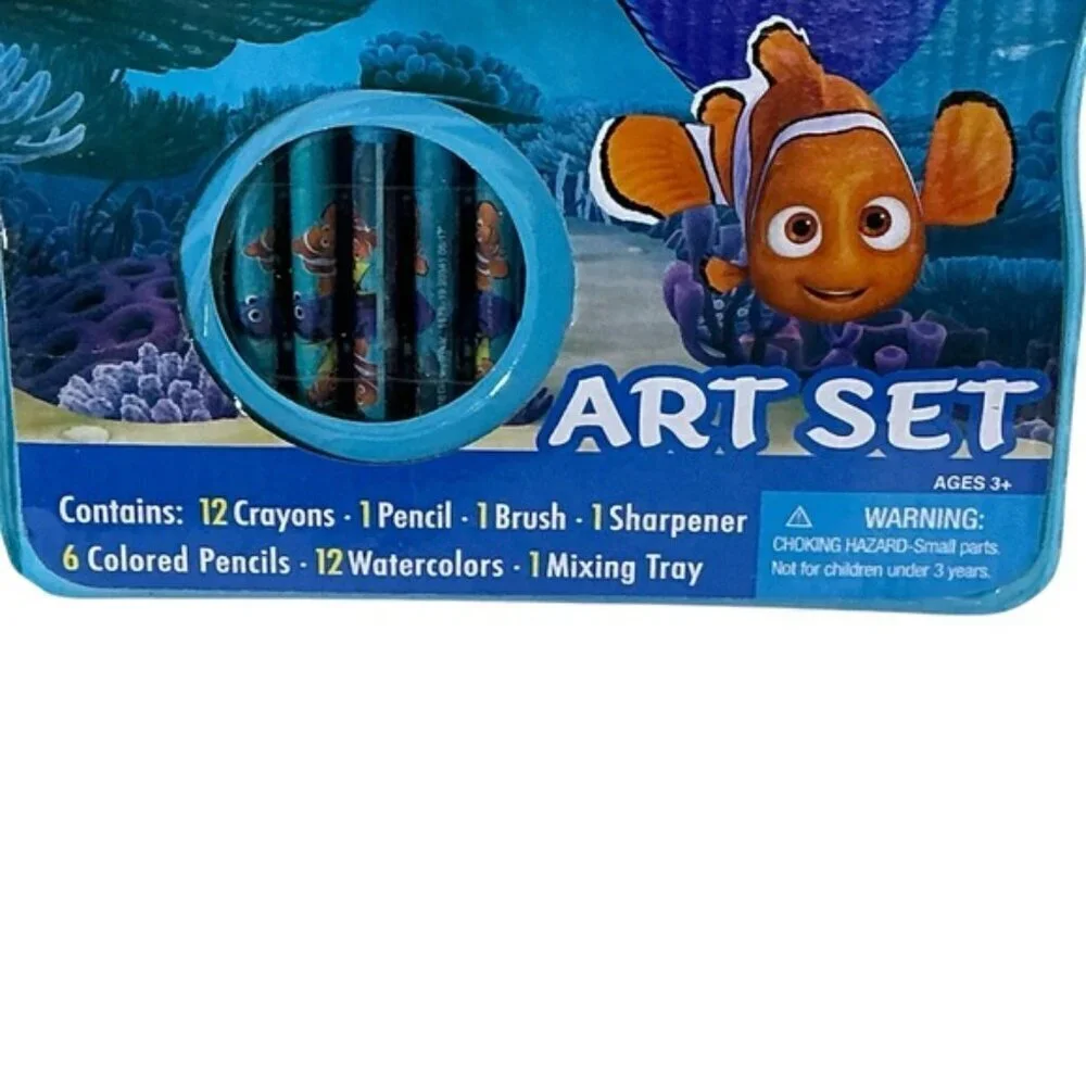 Disney Art Set Finding Dory Character Pixar Bendon Portable Craft with Case NEW